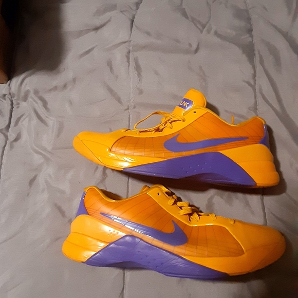 Nike hyperdunks Kobe snake pool RARE!!!! - Picture 6 of 6